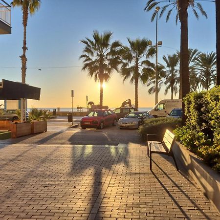 Apartamento Malaga Port エクステリア 写真