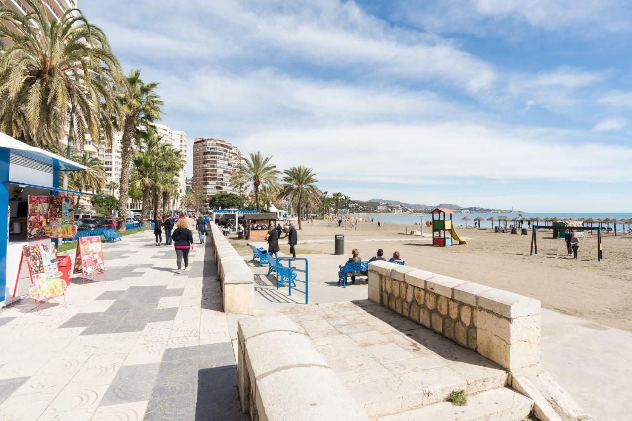 Apartamento Malaga Port エクステリア 写真