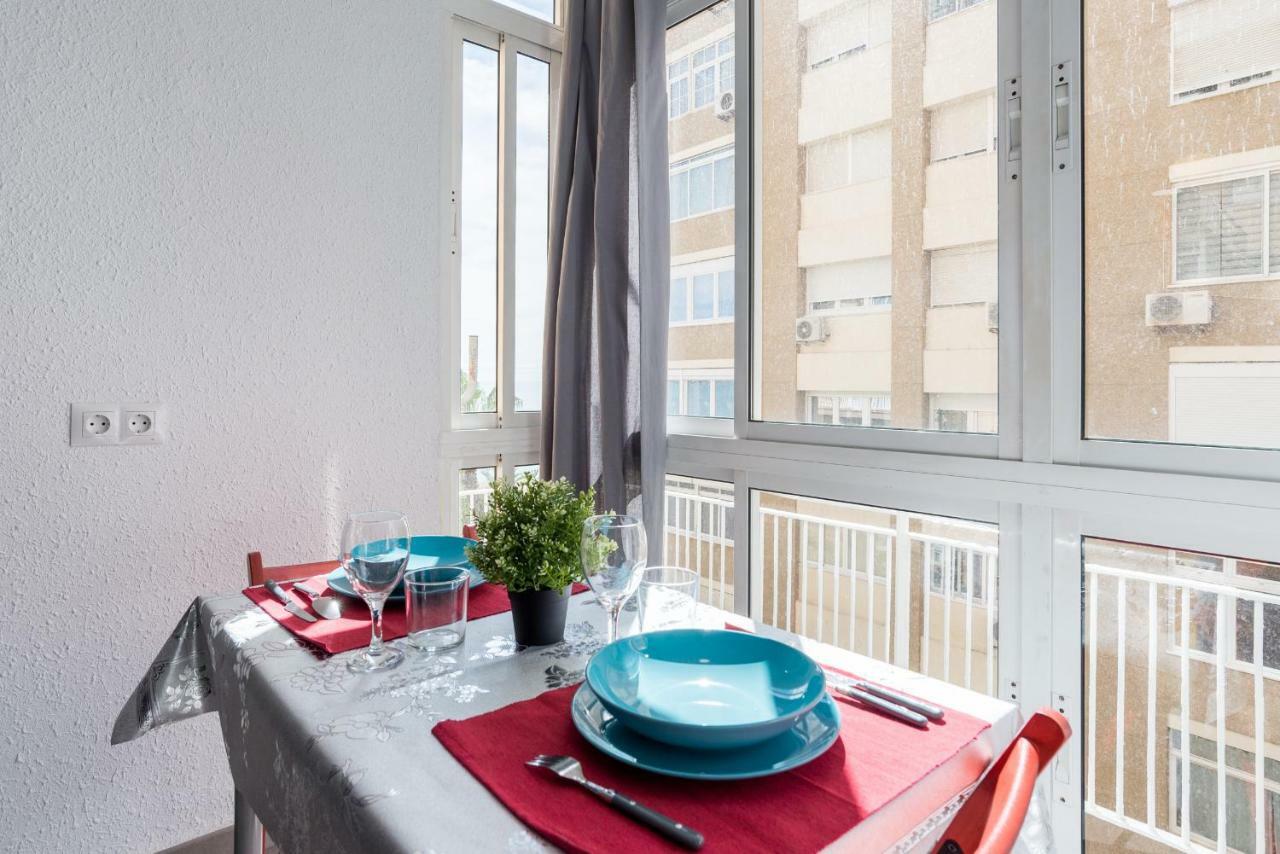 Apartamento Malaga Port エクステリア 写真