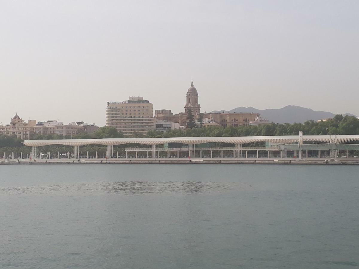 Apartamento Malaga Port エクステリア 写真