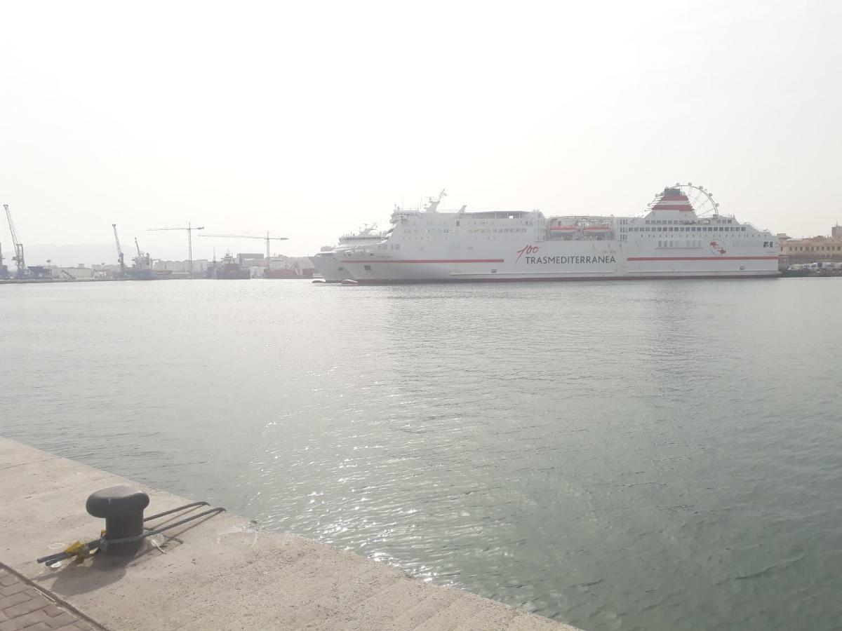 Apartamento Malaga Port エクステリア 写真